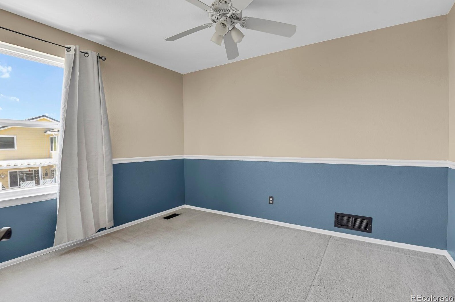 3314 White Oak St, Littleton CO 80129-6307 exterior