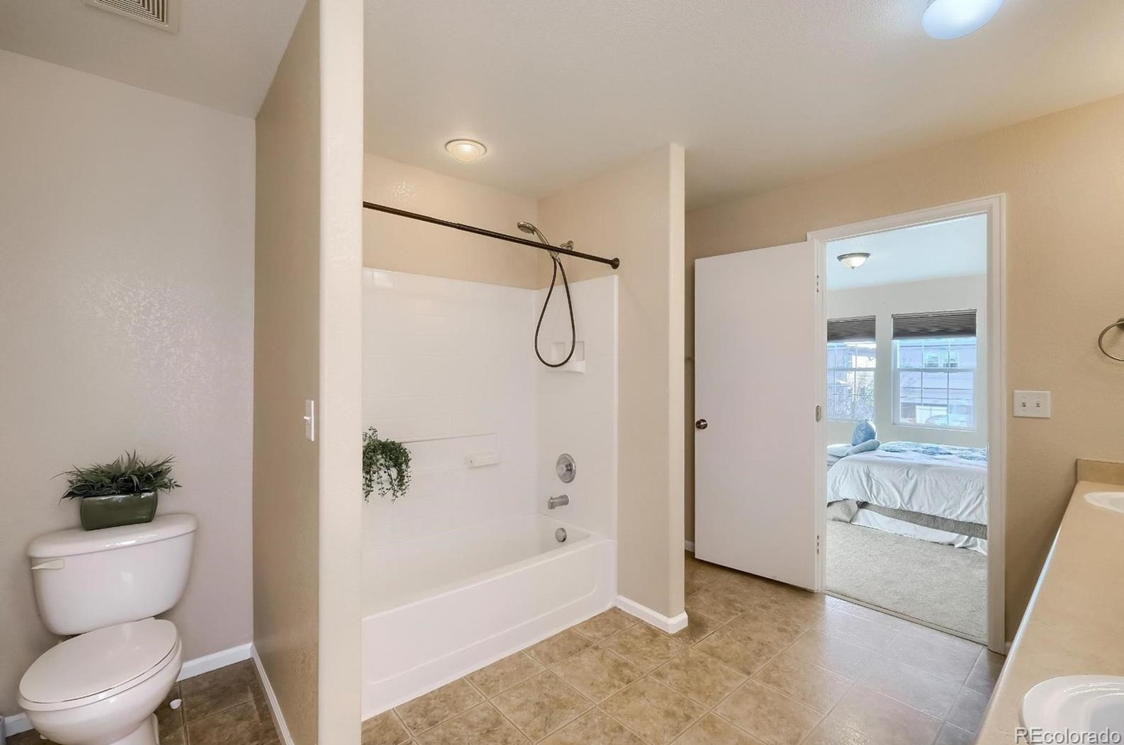 1838 Morningview Ln, Castle Rock CO 80109-3641 exterior