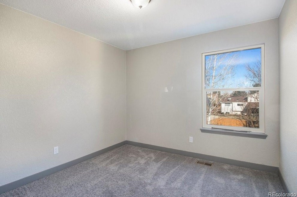 8851 Layton Ave, Littleton CO  80123-1861 exterior