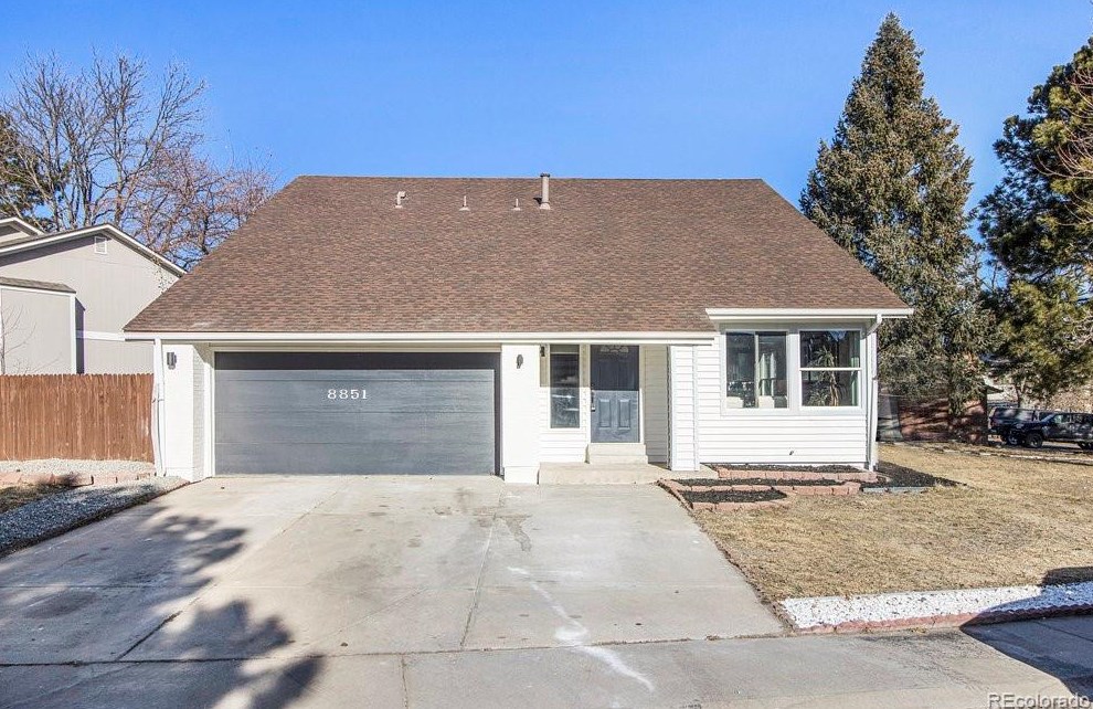 8851 Layton Ave, Littleton CO  80123-1861 exterior