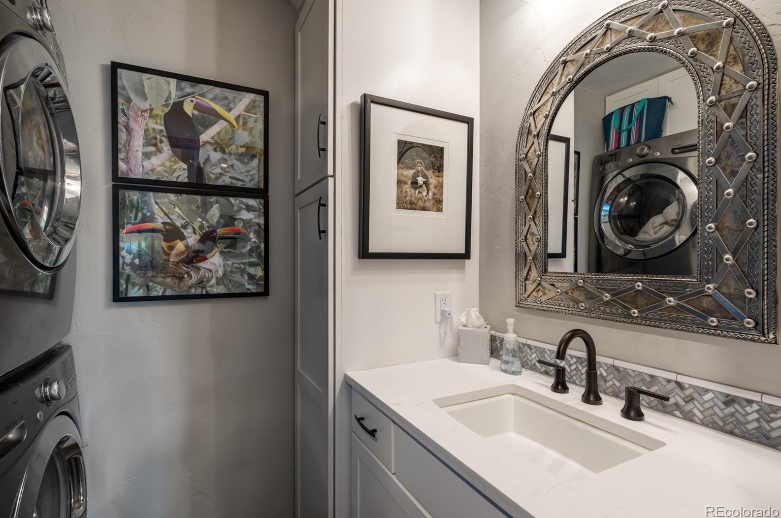 1885 Hunters Dr, Steamboat Springs CO 80487-2372 exterior