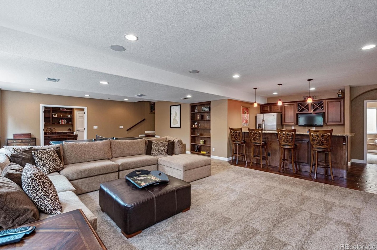 1485 Meyerwood Cir, Littleton CO 80129-1822 exterior