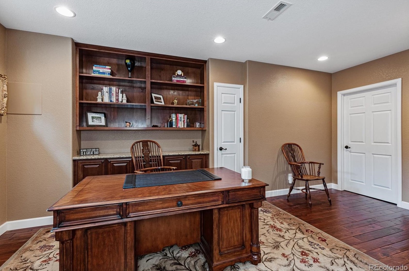 1485 Meyerwood Cir, Littleton CO 80129-1822 exterior