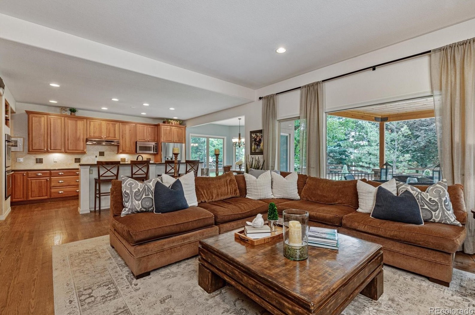 1485 Meyerwood Cir, Littleton CO 80129-1822 exterior