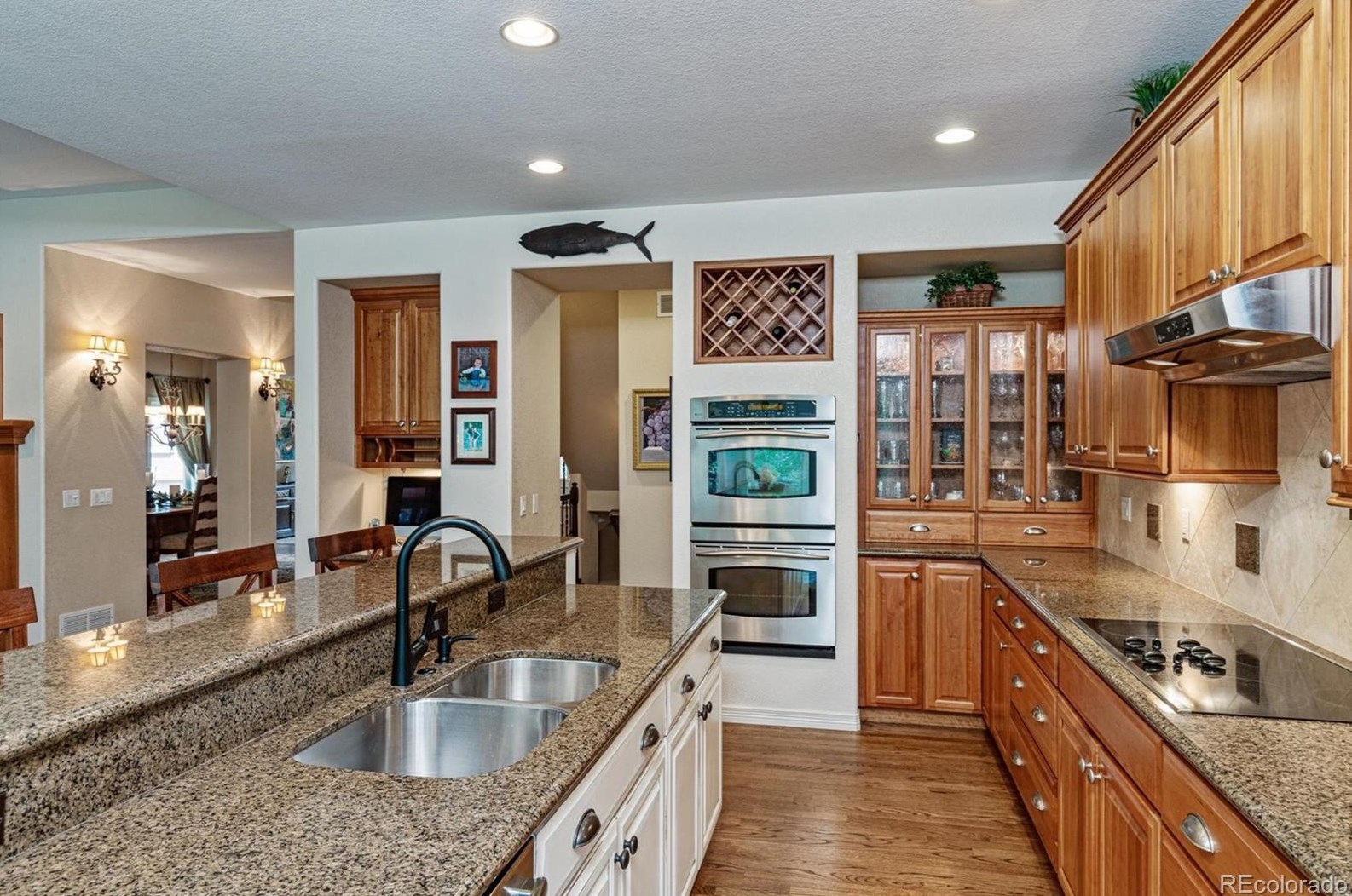 1485 Meyerwood Cir, Littleton CO 80129-1822 exterior