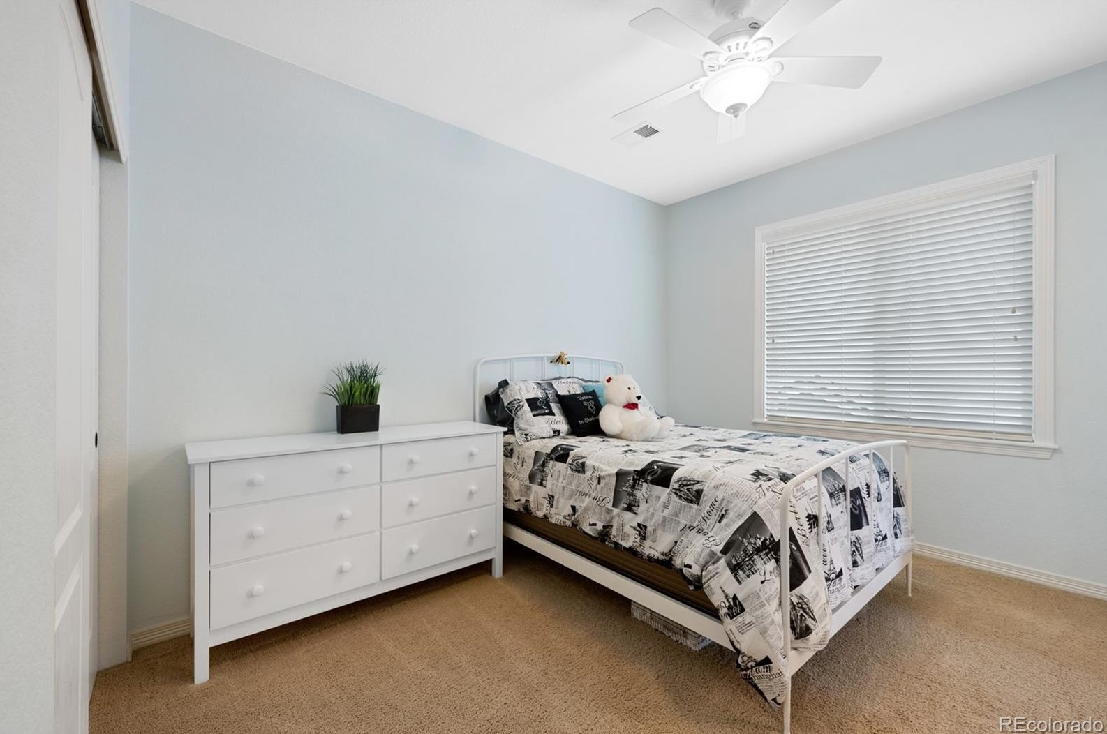 4568 Valleybrook Dr, Littleton CO  80130-6965 exterior