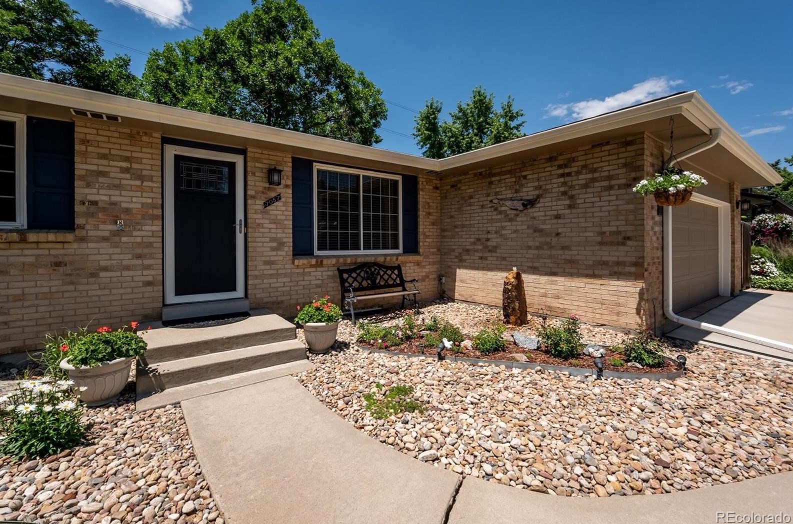 7057 Urban Way, Arvada, CO 80004-1262