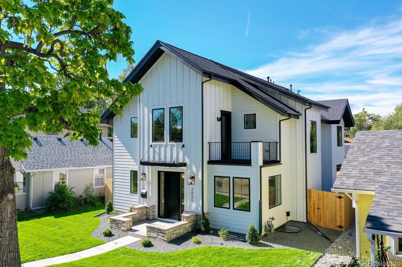 3055 S Pearl St, Englewood, CO 80113