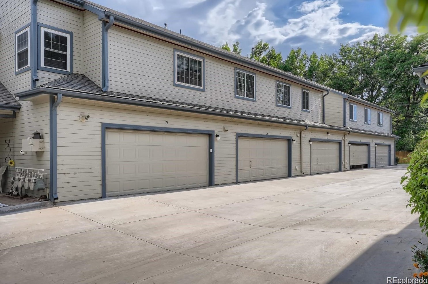 4301 Pierce St, Littleton CO  80123-1384 exterior