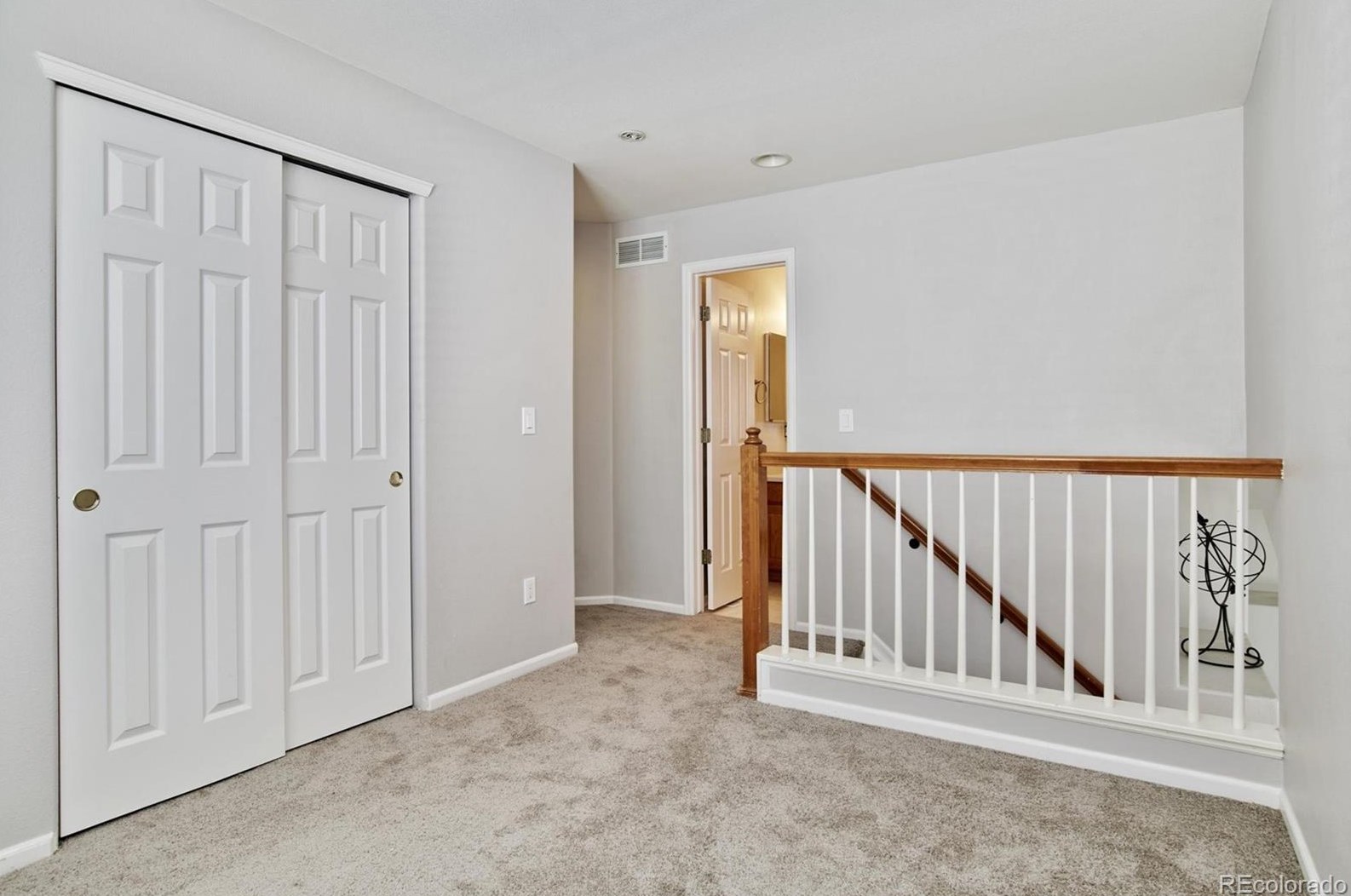 9384 Hinsdale Pl, Littleton CO  80128-4167 exterior