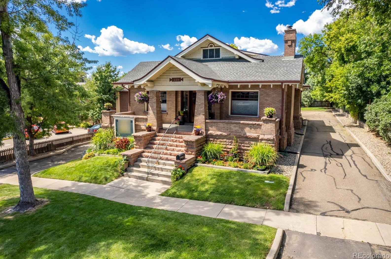 229 Terry St, Longmont, CO 80501-5930