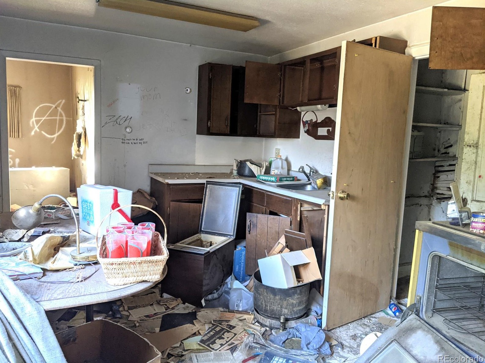 13305 82 Ave, Arvada CO  80005-1722 exterior