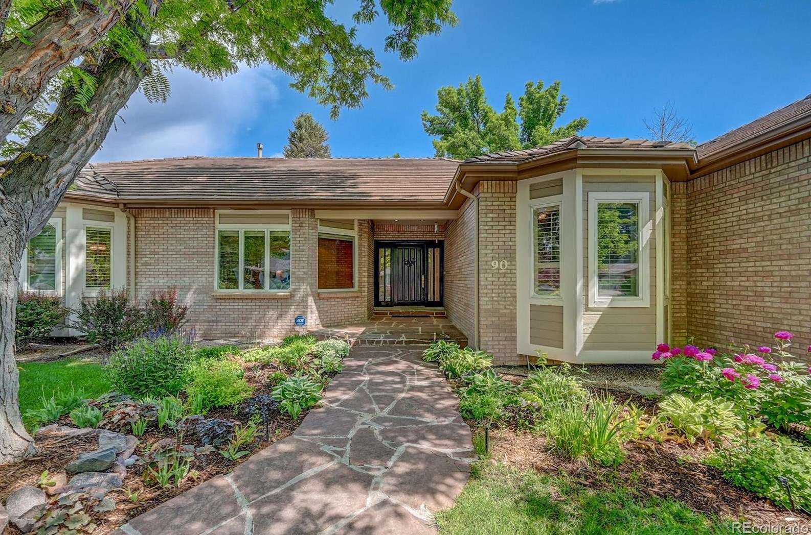 90 Fairway Ln, Littleton, CO 80123-6649