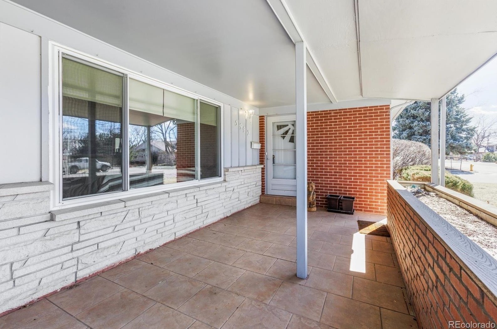 5992 Pennsylvania St, Littleton, CO 80121-2252