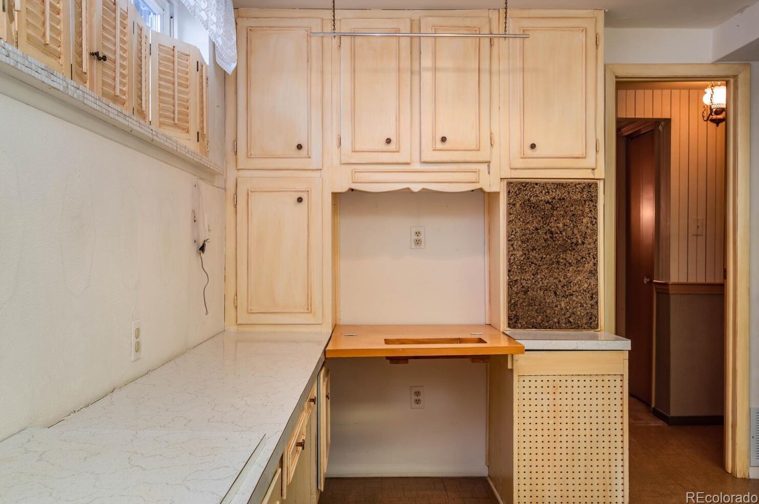 6053 Youngfield St, Arvada CO  80004-3958 exterior