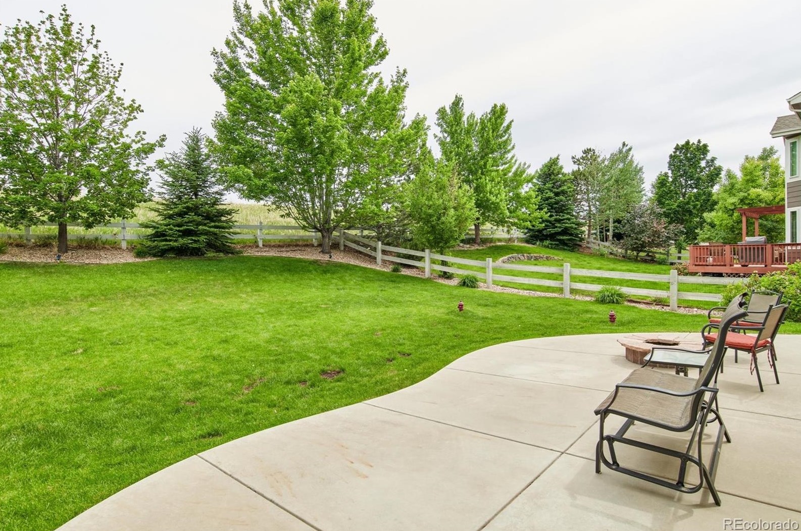 690 Briar Dale Dr, Castle Rock CO  80108-5504 exterior