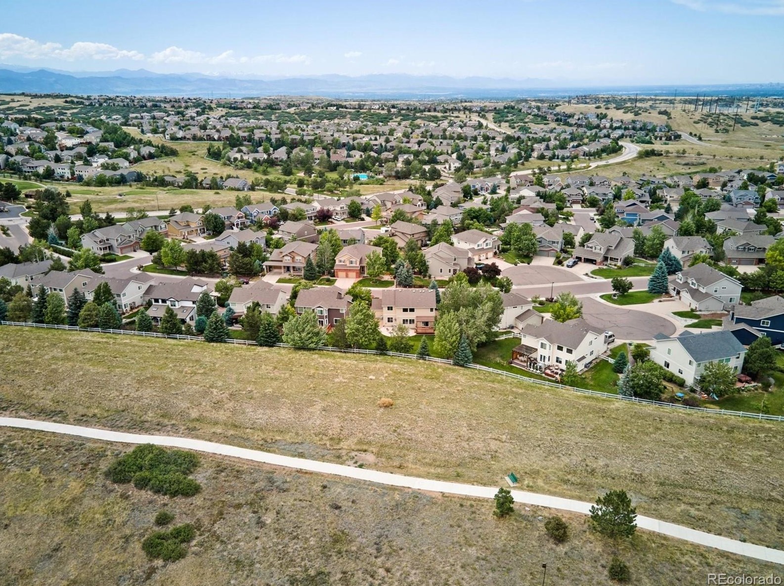 690 Briar Dale Dr, Castle Rock CO  80108-5504 exterior