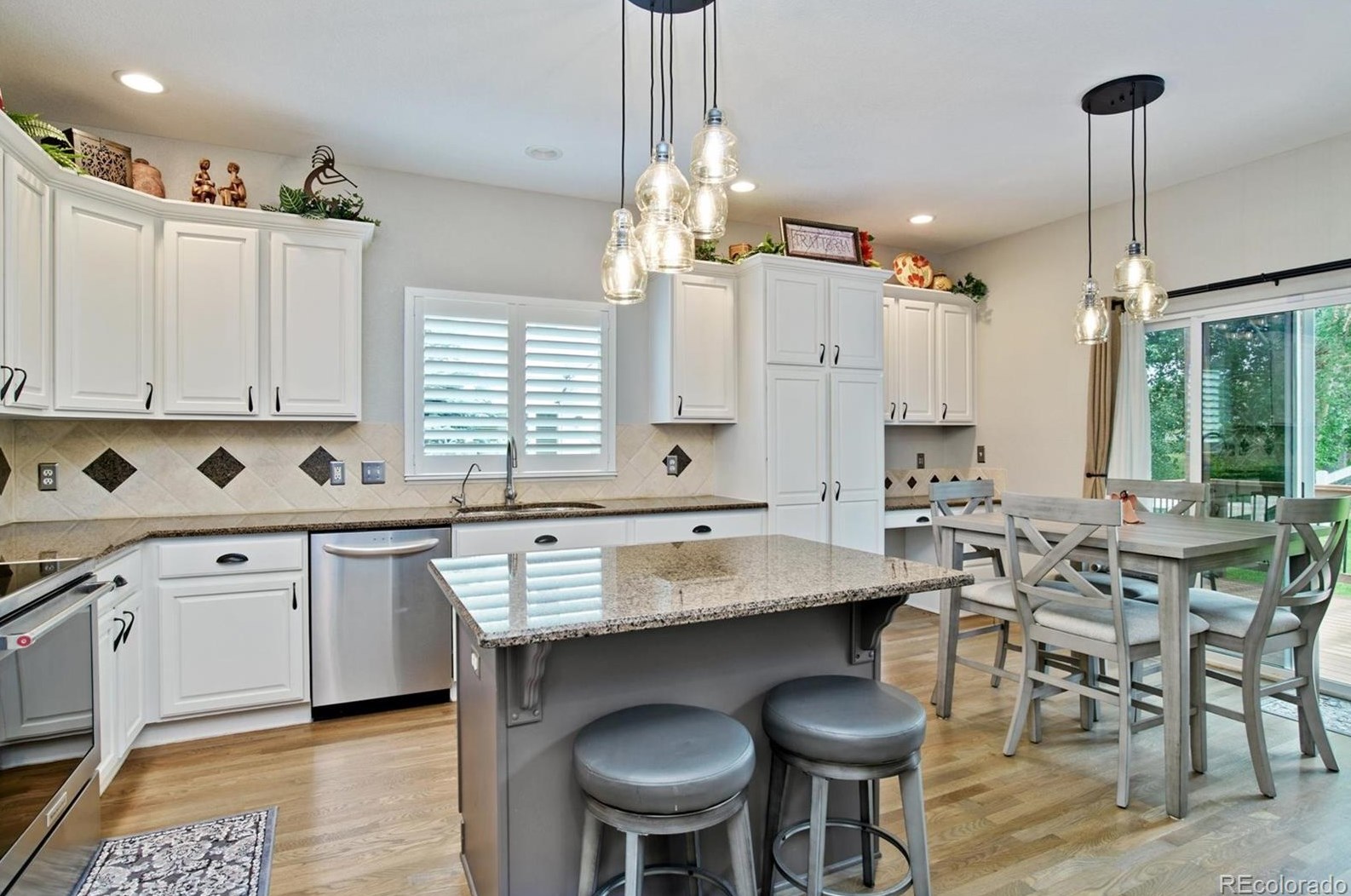 690 Briar Dale Dr, Castle Rock CO  80108-5504 exterior