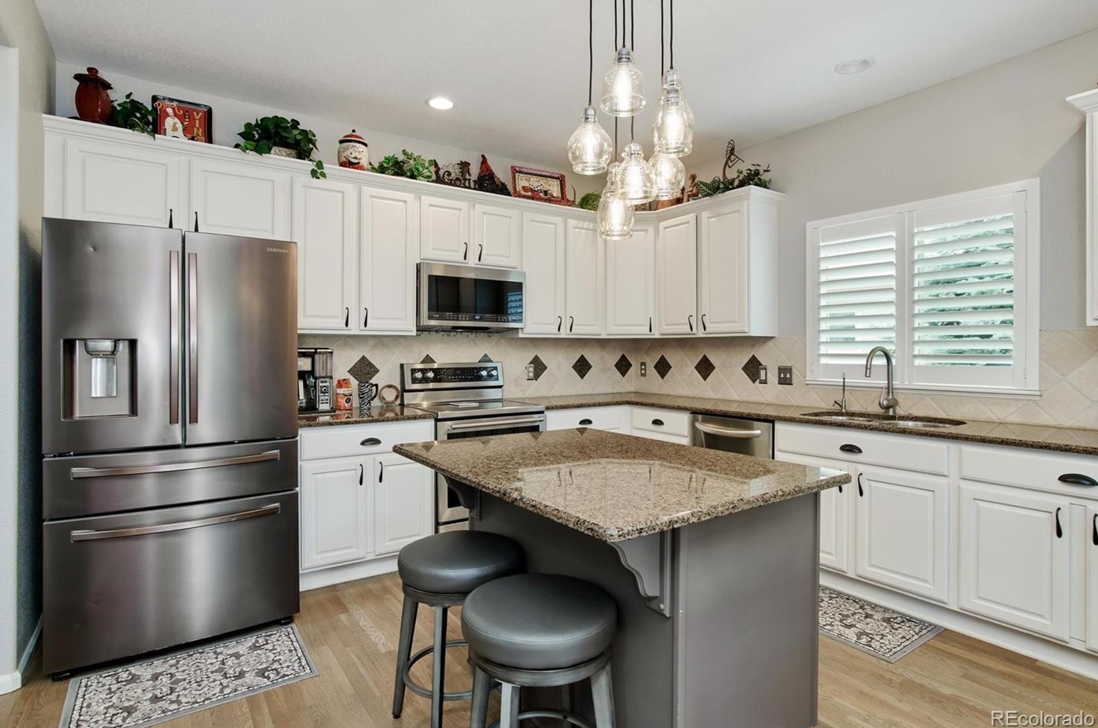 690 Briar Dale Dr, Castle Rock CO  80108-5504 exterior