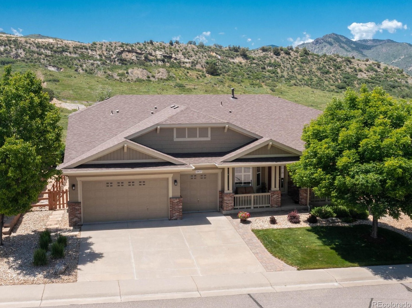 8437 Hackamore Rd, Littleton, CO 80125-7974