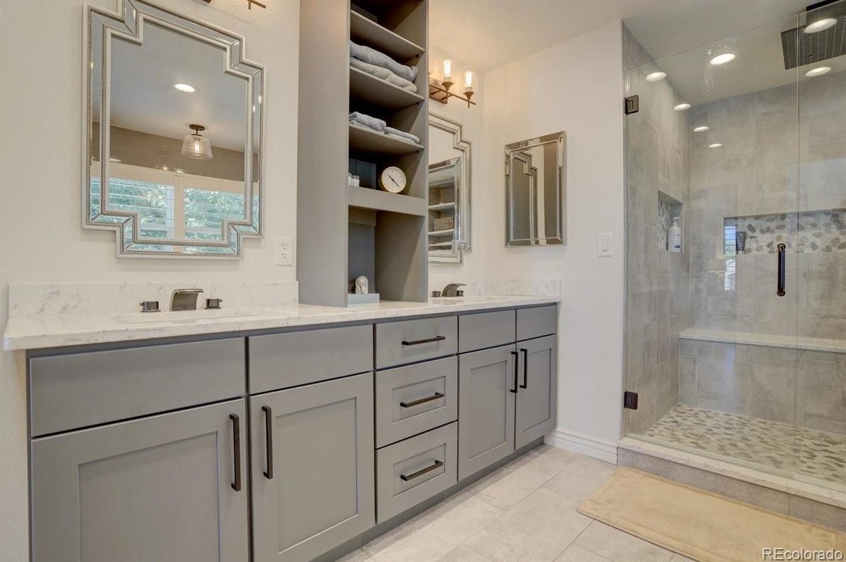 10392 Brookhollow Cir, Littleton CO  80129-1801 exterior