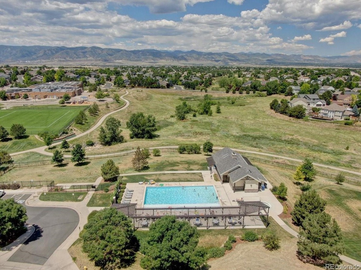 10392 Brookhollow Cir, Littleton CO  80129-1801 exterior