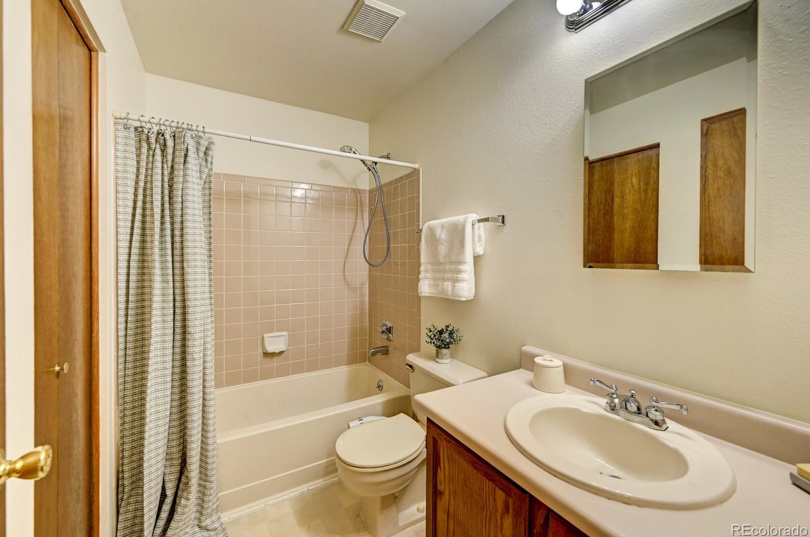 5619 Youngfield Way, Littleton CO 80127-2192 exterior