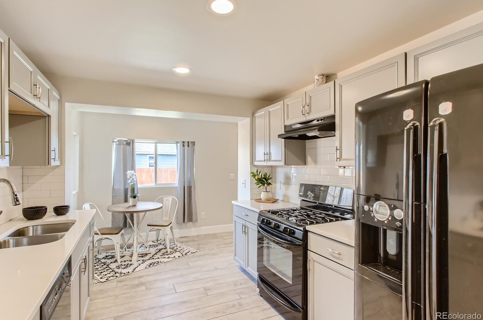 5323 Independence St, Arvada, CO 80002-2971