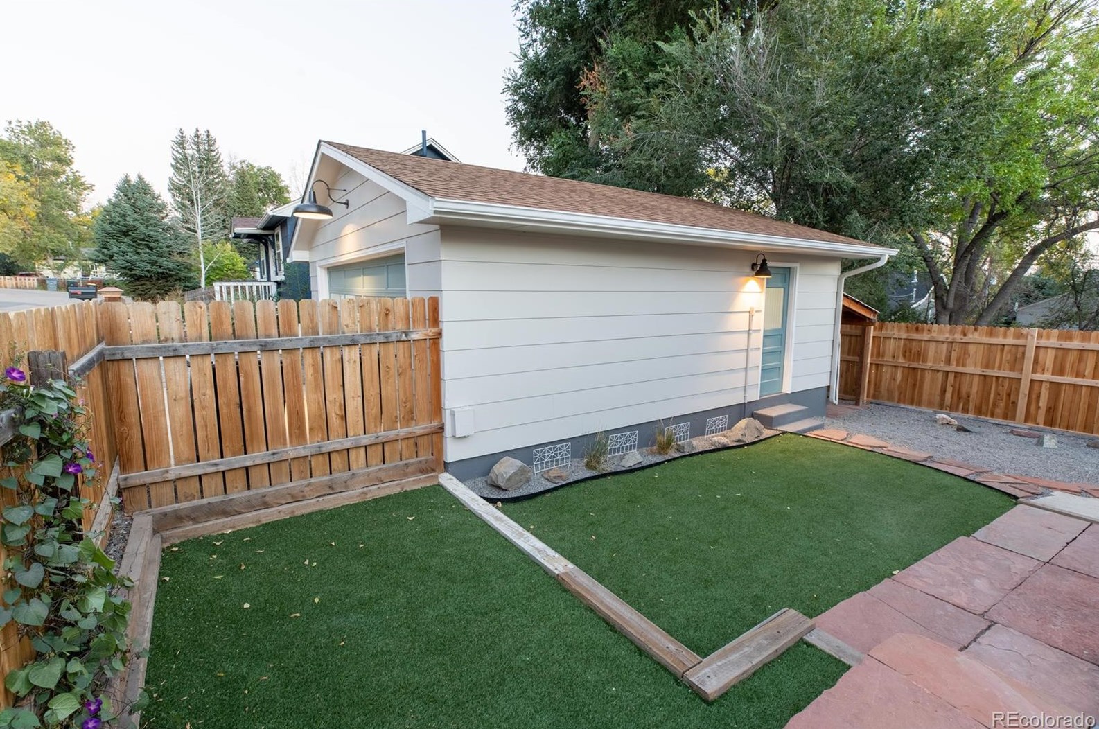 214 Sunset St, Longmont CO  80501-6145 exterior