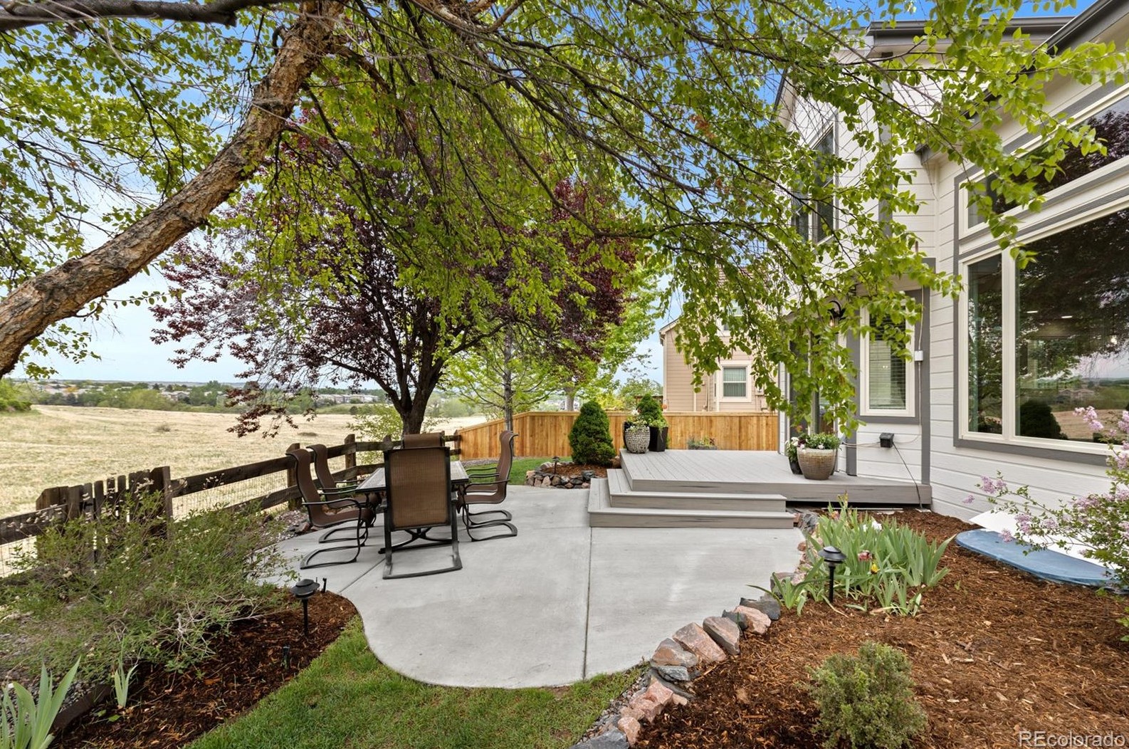 9997 Falcon Crk Dr, Littleton CO 80130-3802 exterior