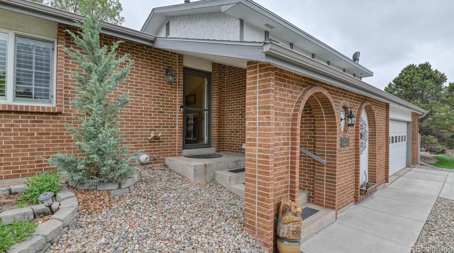 5225 Wagon Master Dr, Colorado Springs, CO 80917-2253