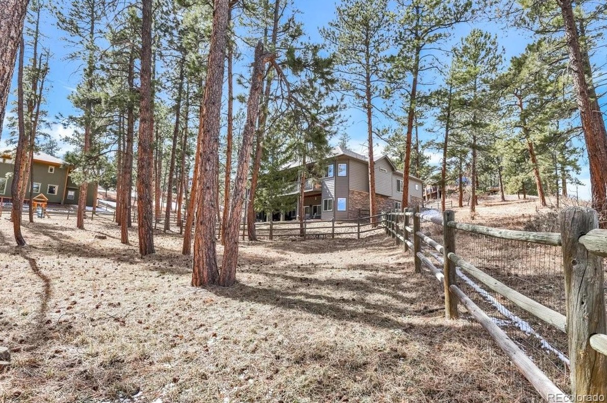 7898 Cheyenne Pl, Palmer Lake CO exterior