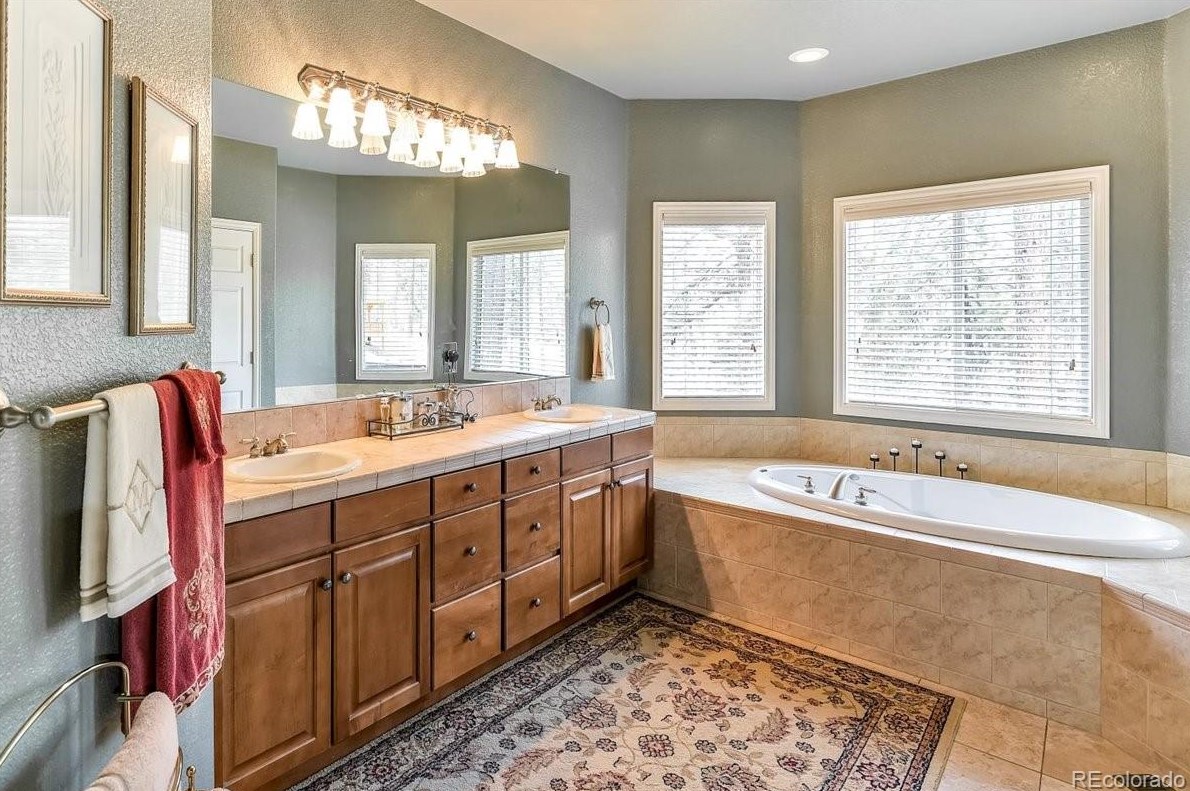 7898 Cheyenne Pl, Palmer Lake CO exterior