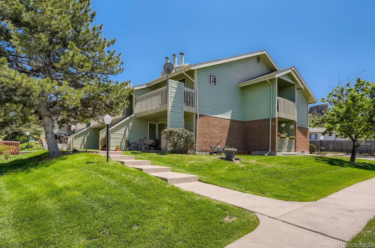 532 Oakwood Dr #e207, Castle Rock, CO 80104