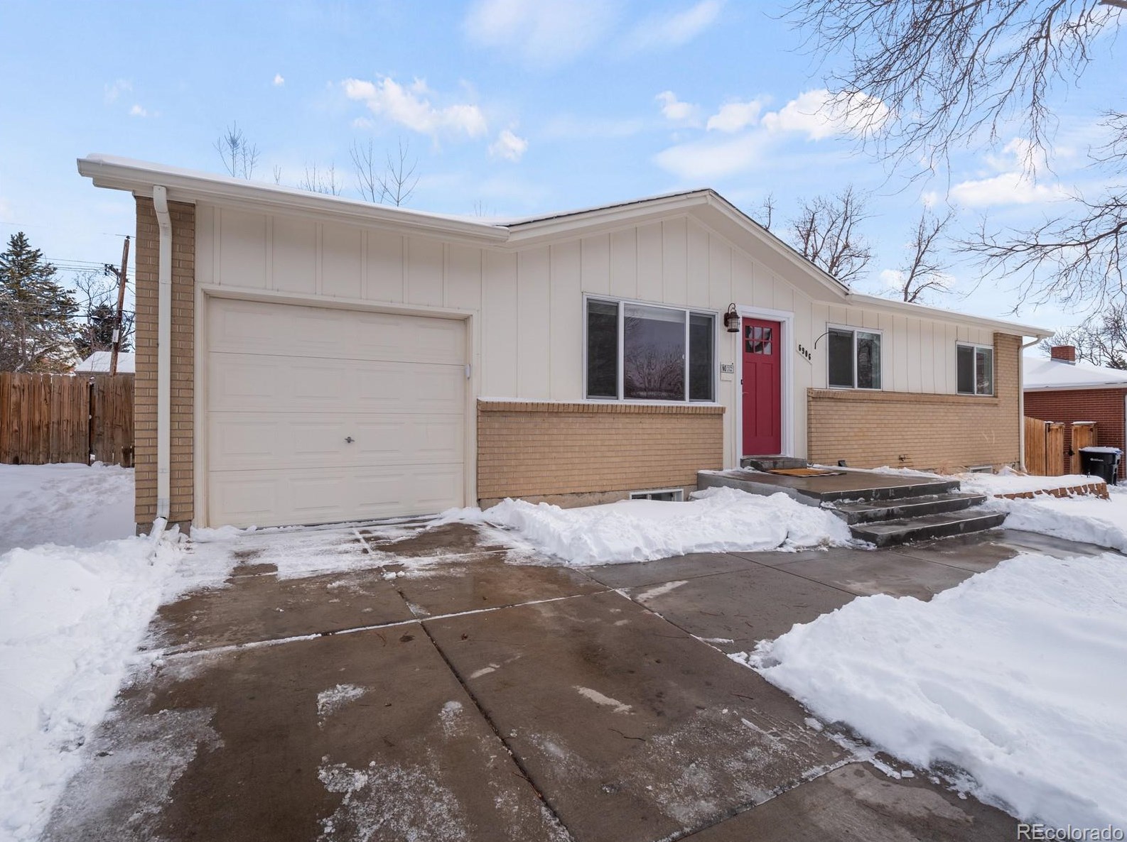 6906 Newcombe St, Arvada CO  80004-1478 exterior