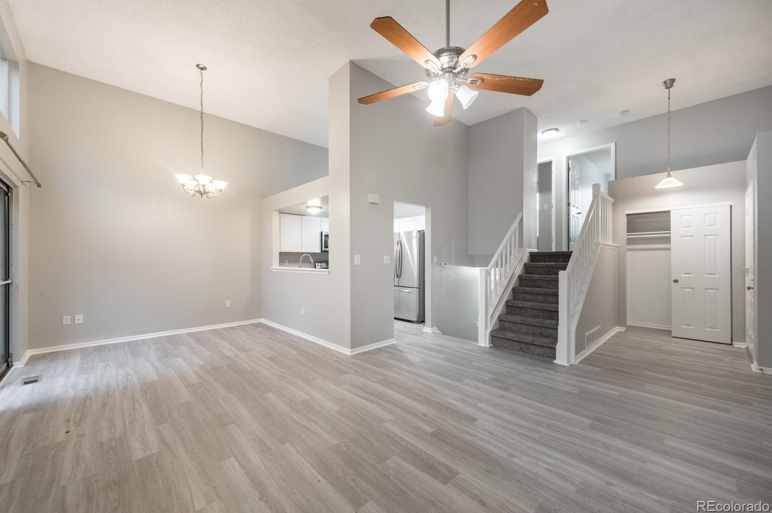 9364 Cattail Ct, Littleton CO 80126-2738 exterior