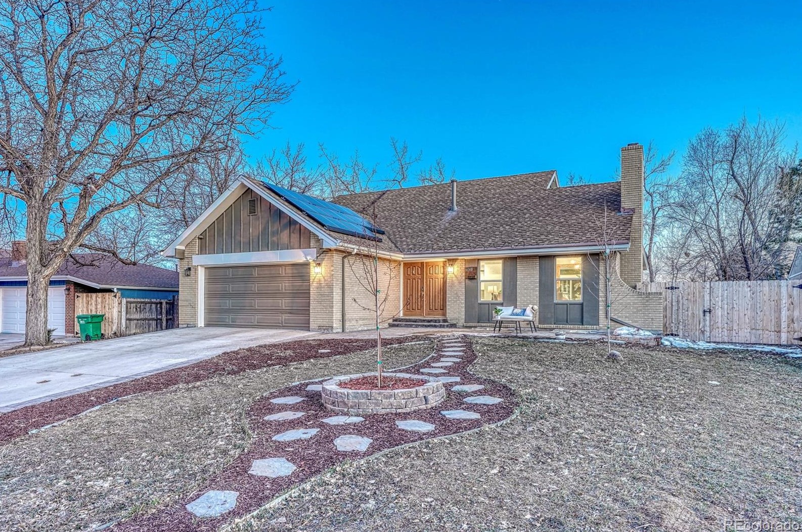 6048 Fair Dr, Littleton CO  80123-3874 exterior