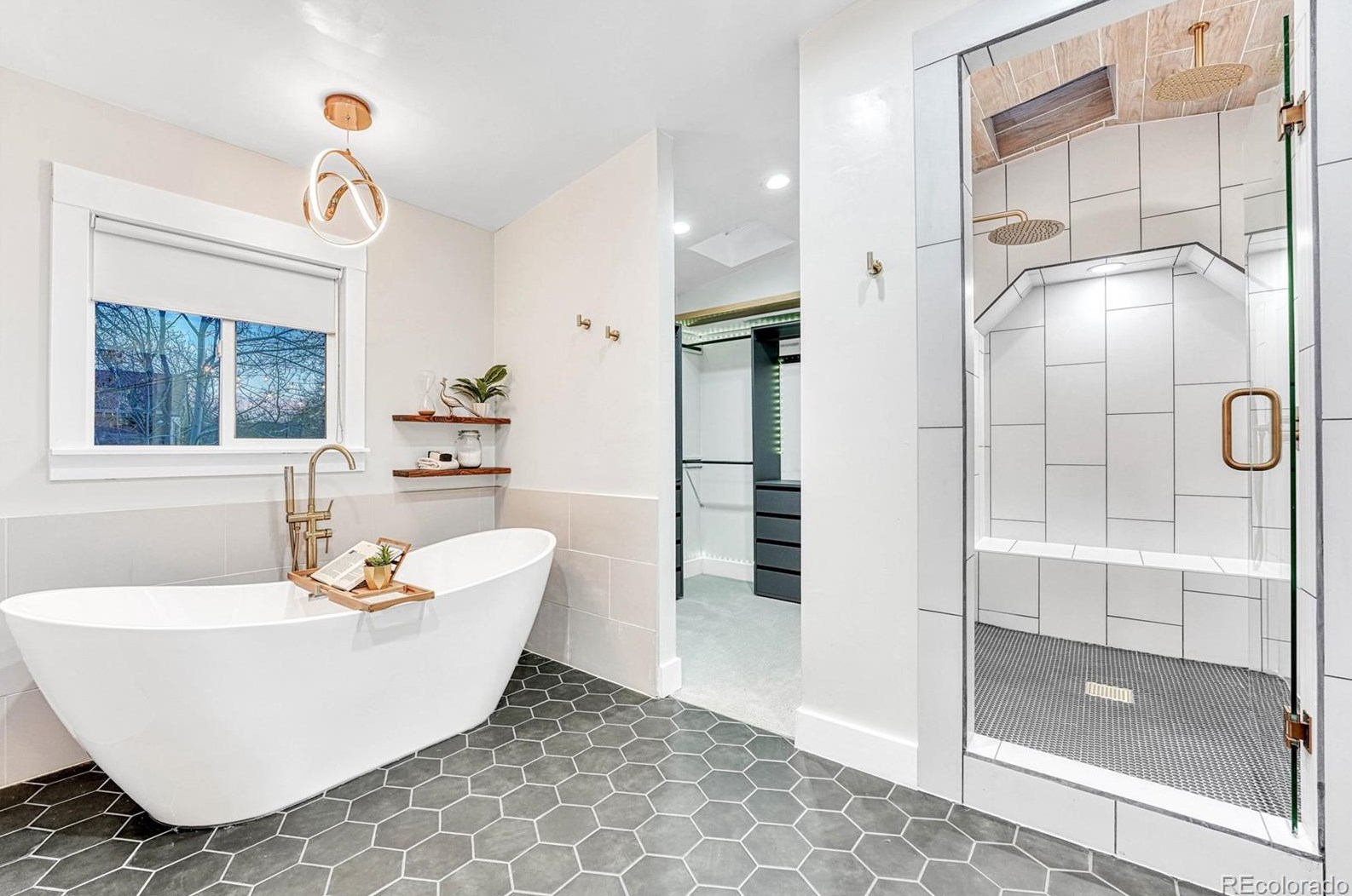 6048 Fair Dr, Littleton CO  80123-3874 exterior