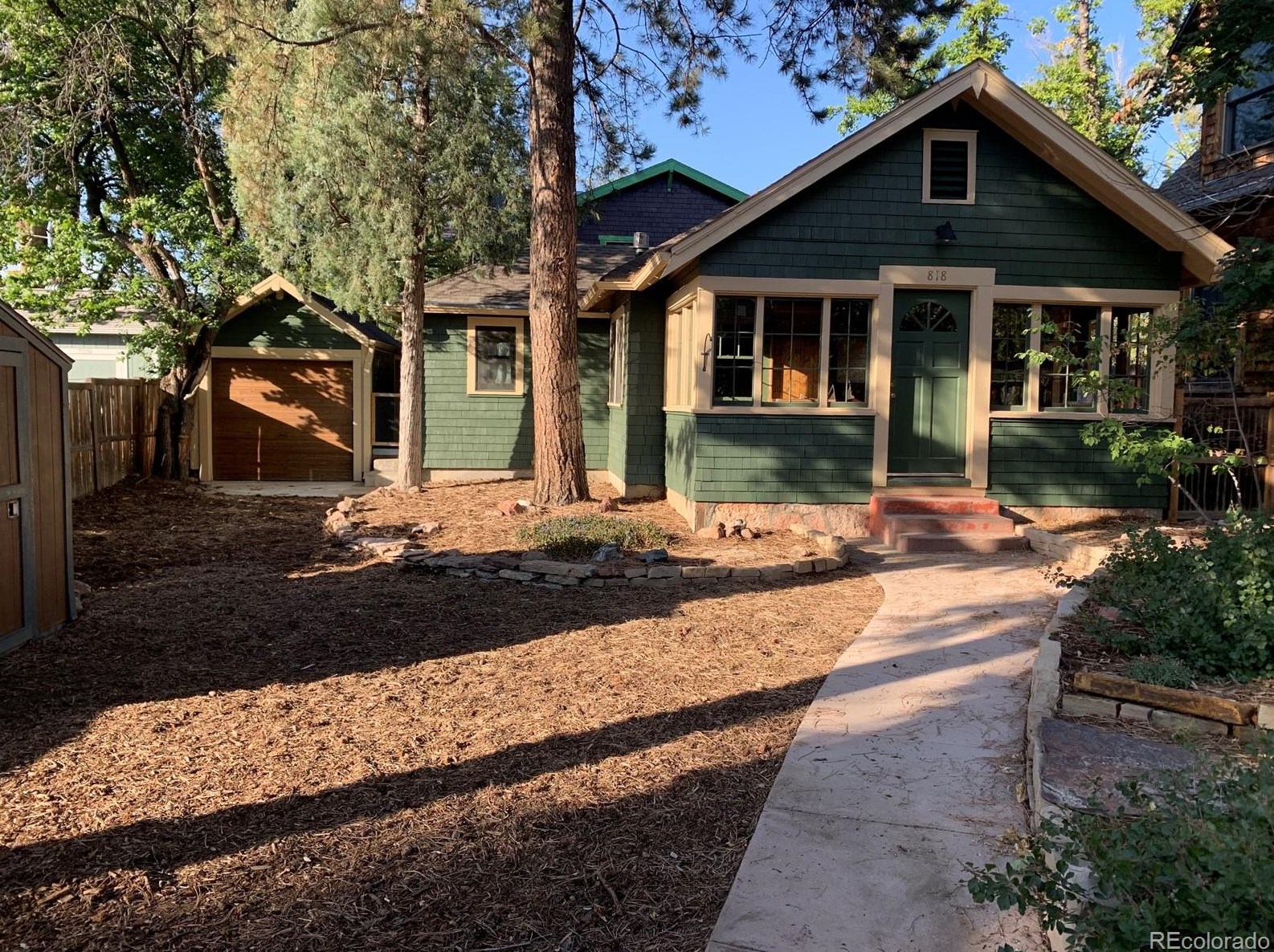818 Dale St, Colorado Springs, CO 80903-2861