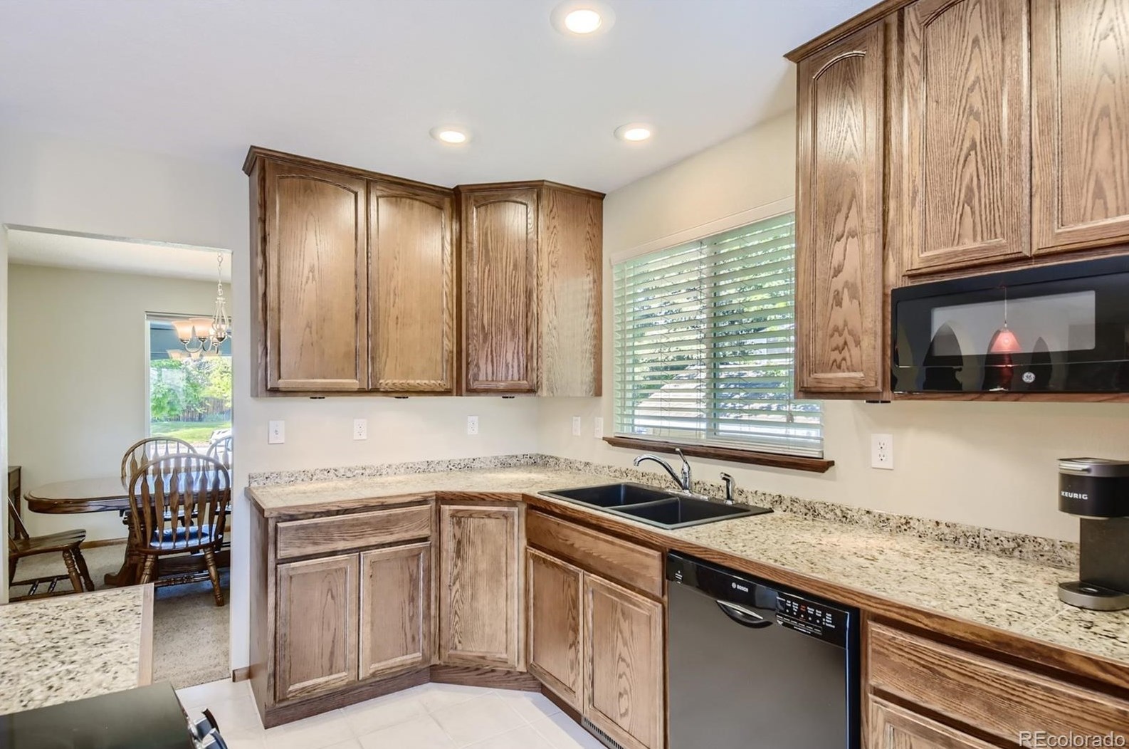 5964 Lee Way, Littleton CO 80127-2901 exterior