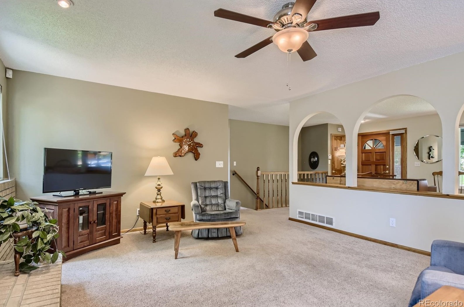 5964 Lee Way, Littleton CO 80127-2901 exterior