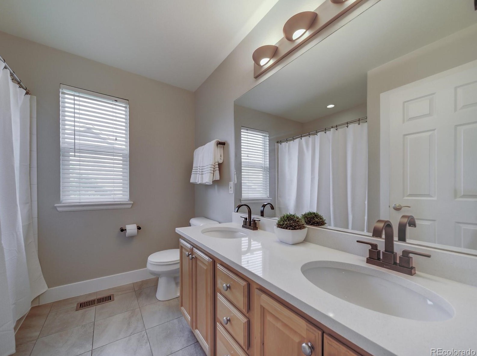 10311 Royal Eagle Ln, Littleton CO 80129-6283 exterior