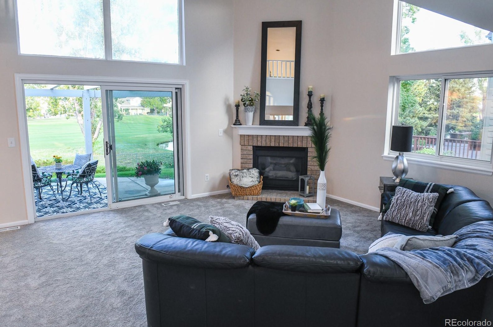 6812 Poppy Ct, Arvada CO  80007-7068 exterior