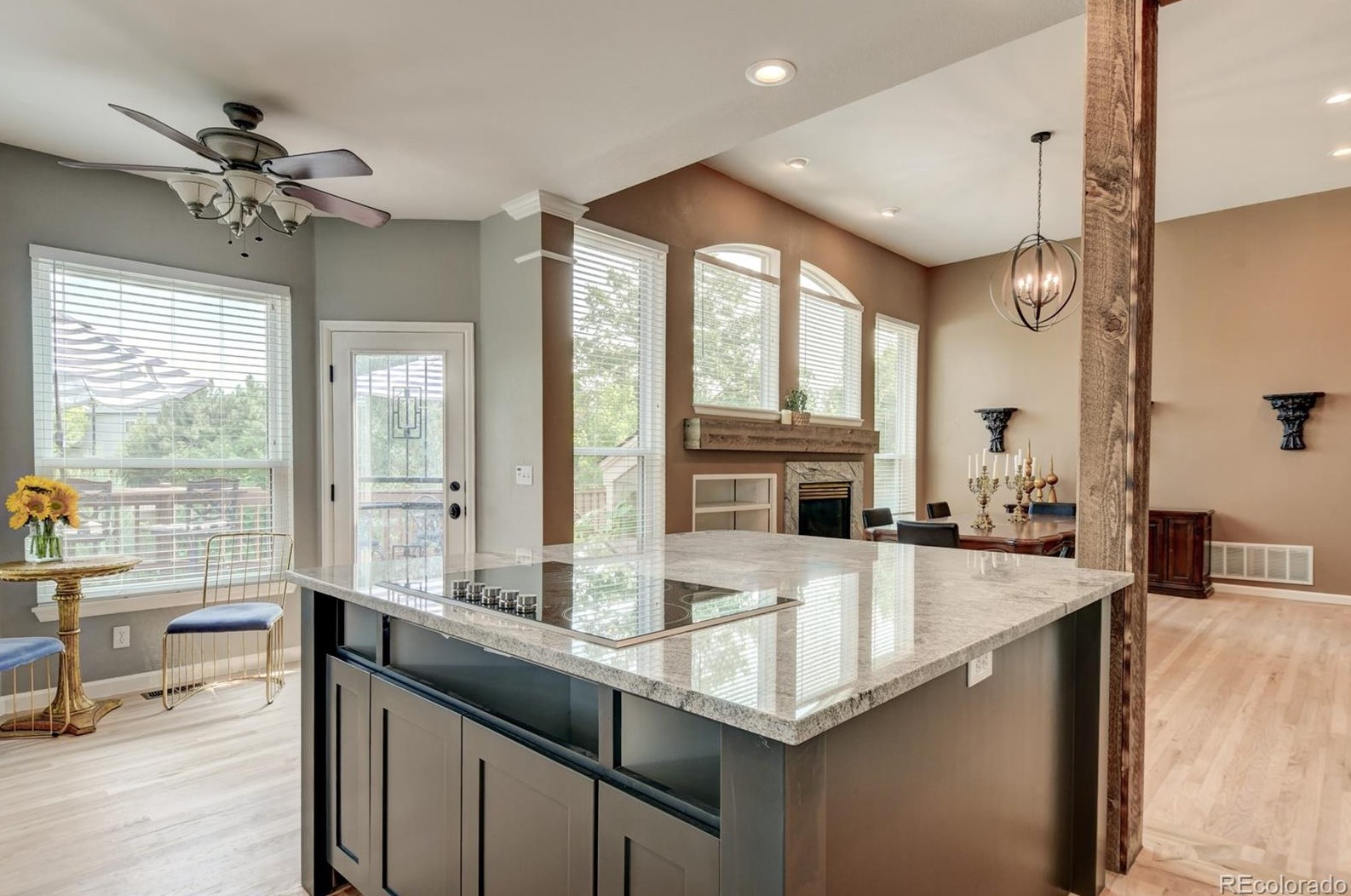 9944 Gwendelyn Pl, Littleton CO 80129-6219 exterior