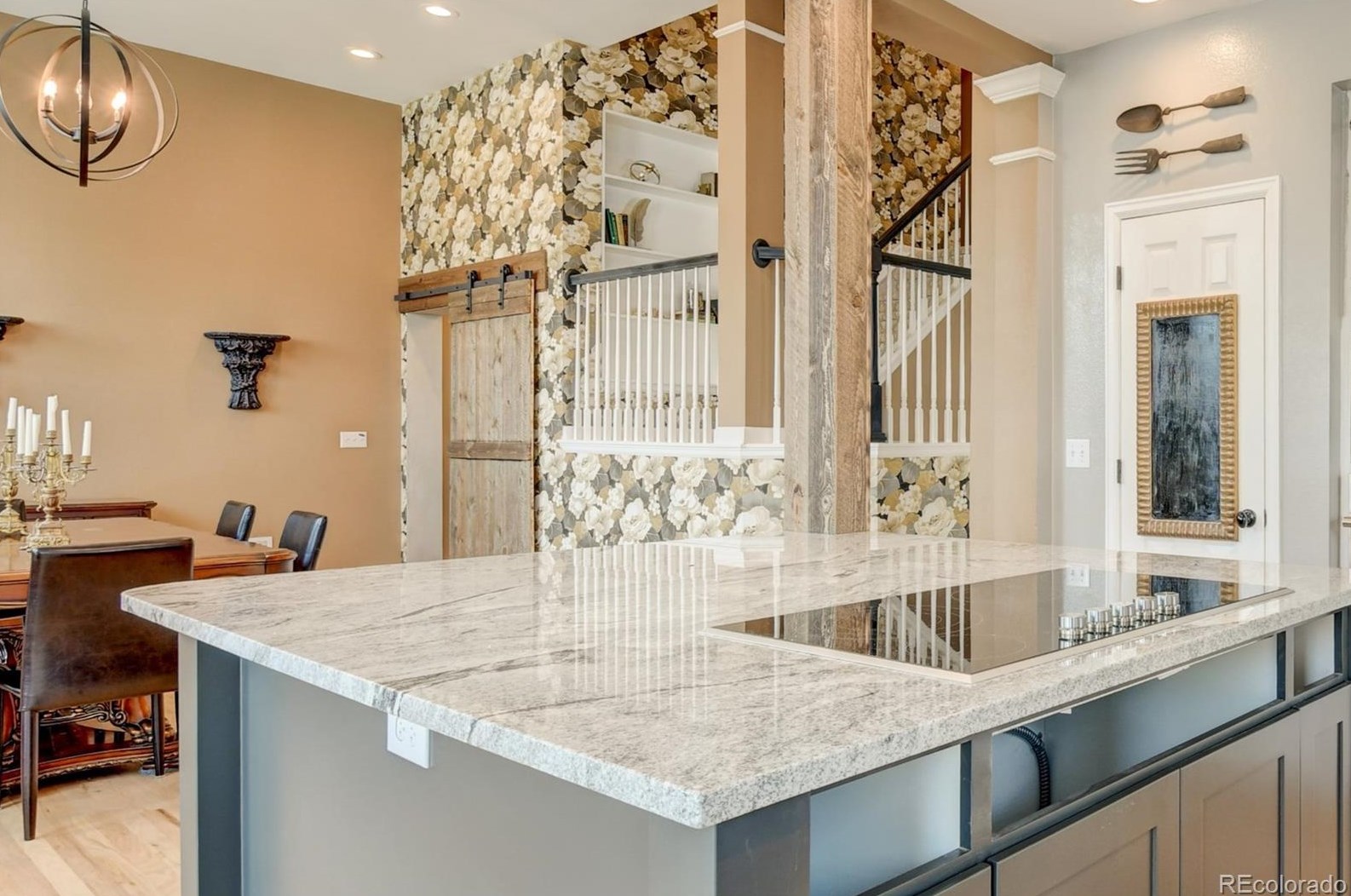 9944 Gwendelyn Pl, Littleton CO 80129-6219 exterior