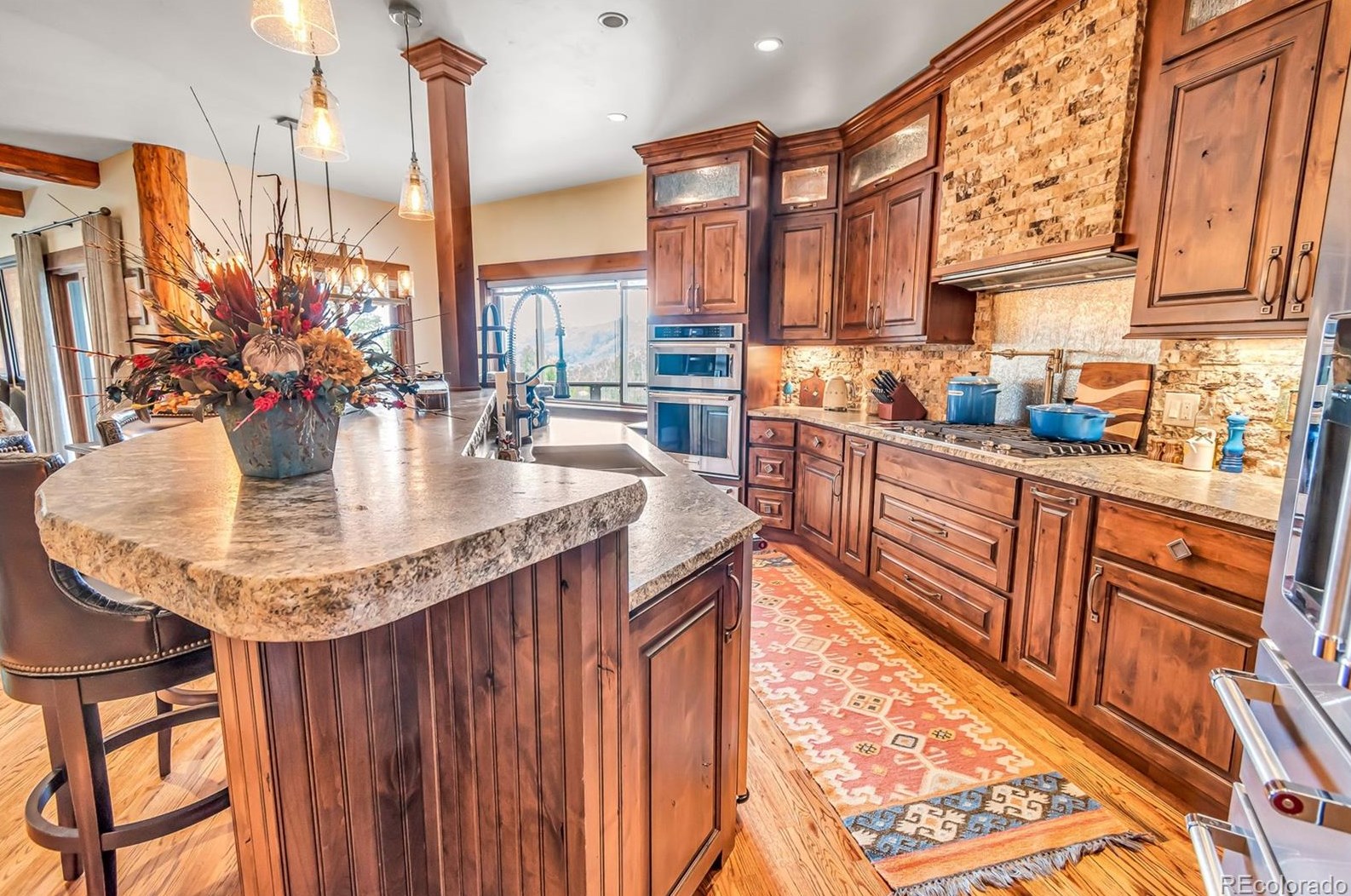 629 Meadowbrook Cir, Steamboat Springs CO  80487-3043 exterior