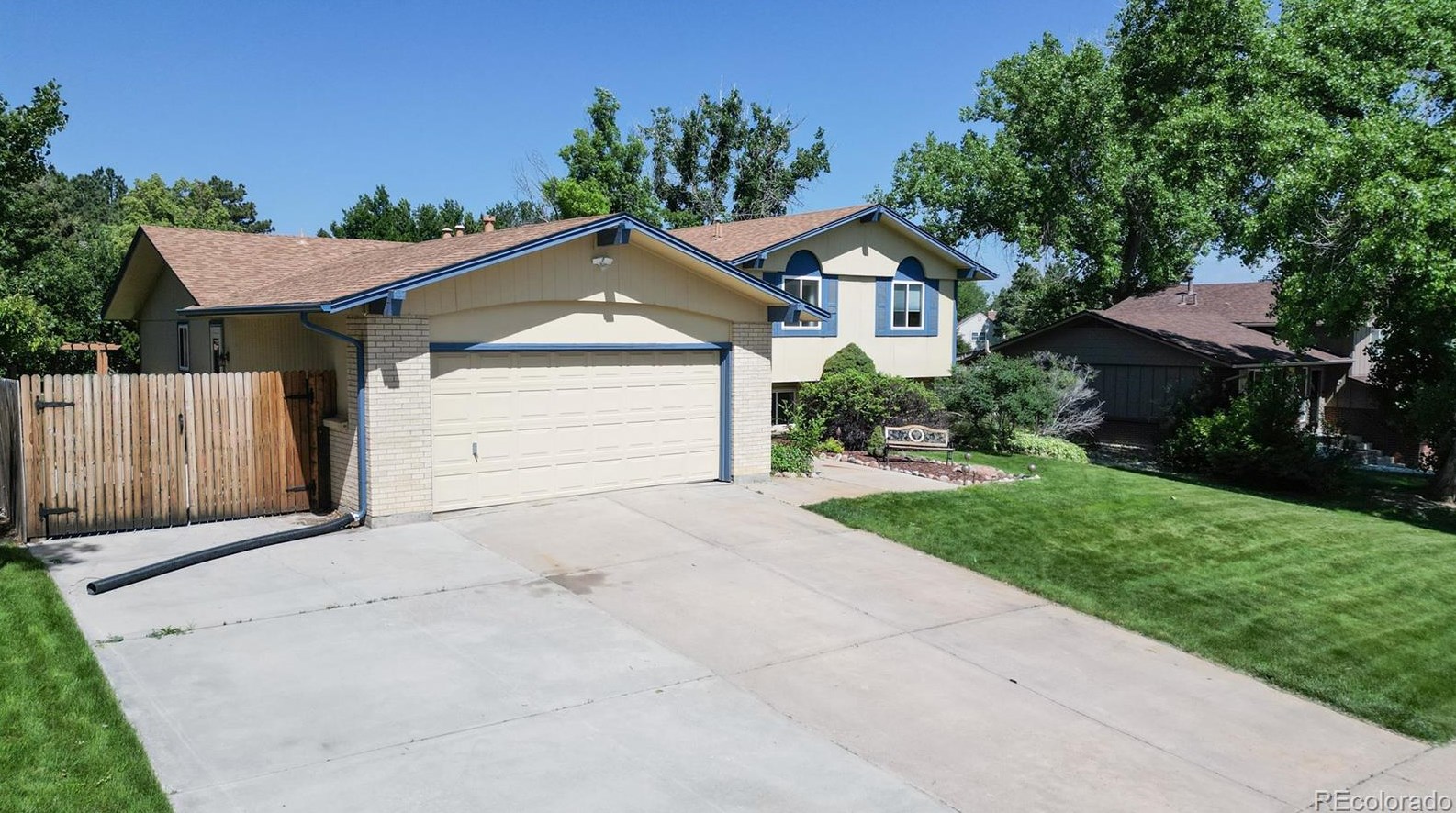 7133 S Quebec Ct, Englewood, CO 80112