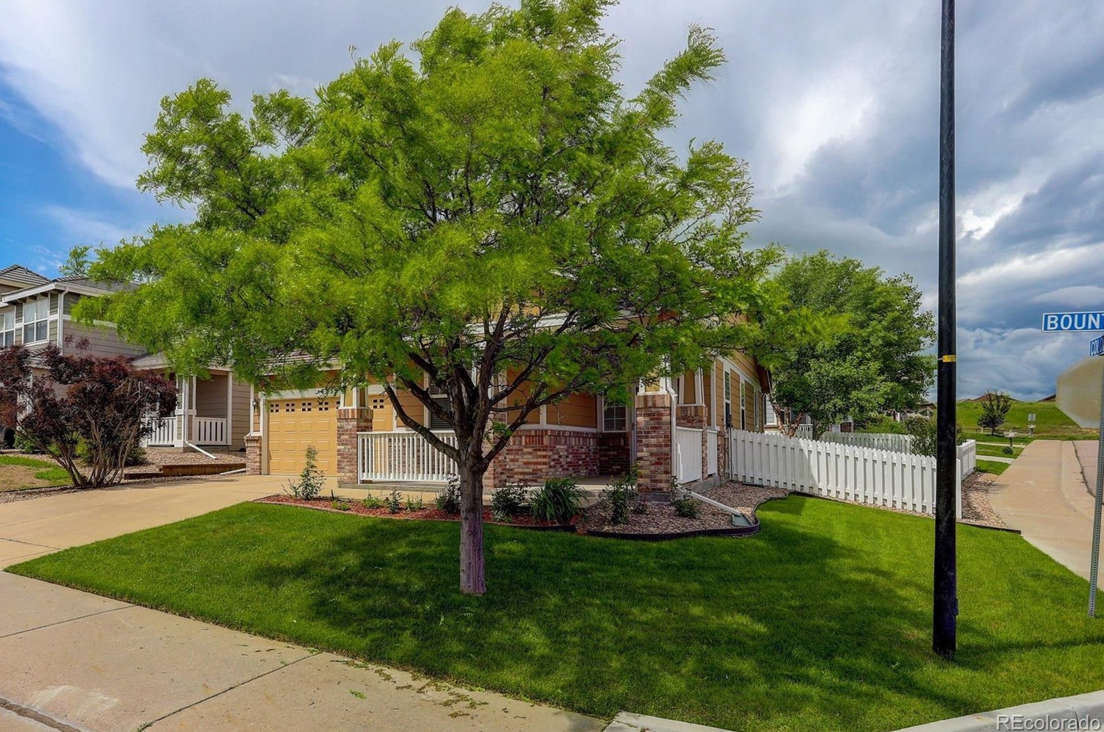 4255 Bountiful Cir, Castle Rock, CO 80109-4552