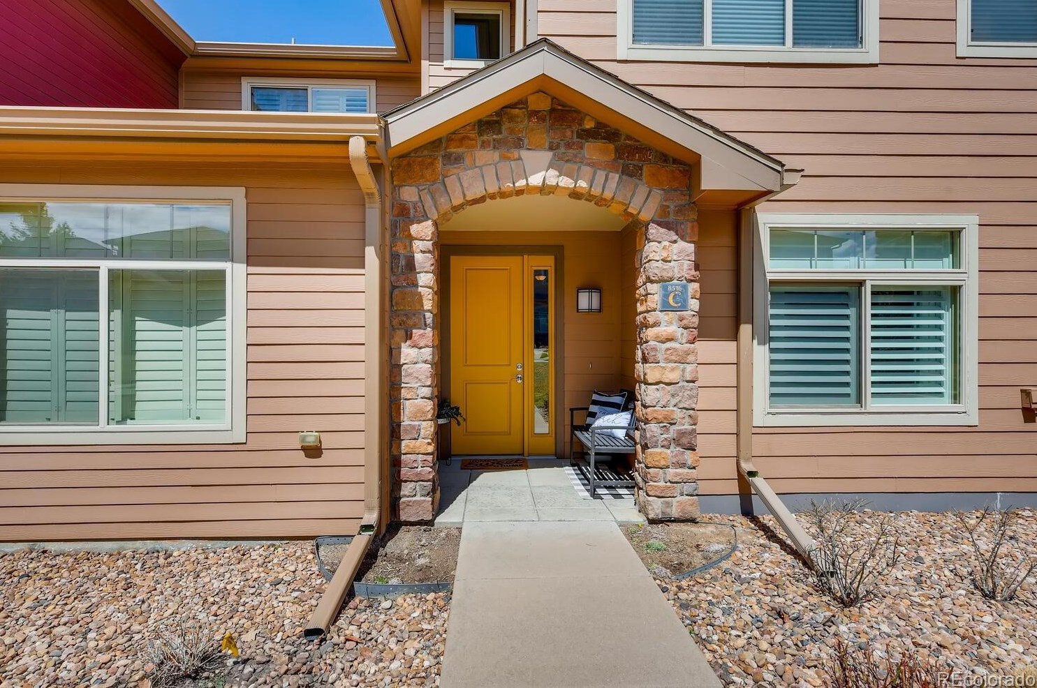 8516 Gold Peak Dr, Littleton, CO 80130-7125