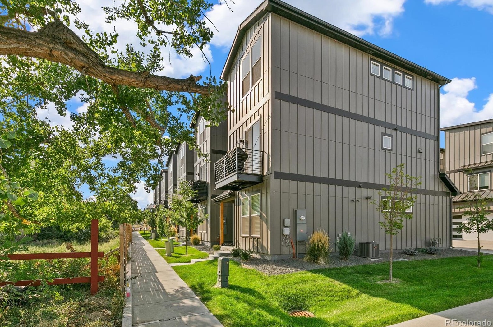 6040 Benton St, Arvada CO  80003-5219 exterior